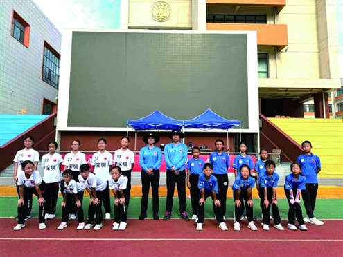 加强校际之间的体育交流与合作